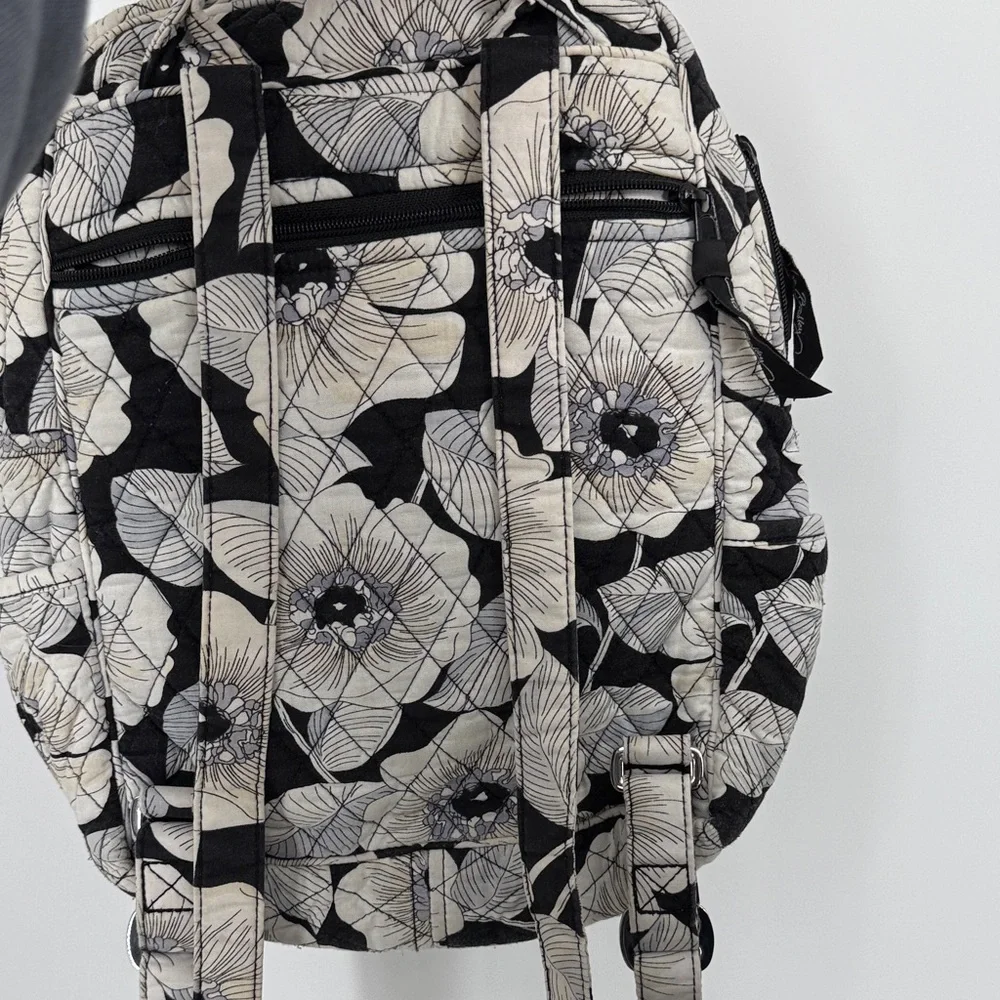 Vera Bradley stylish floral